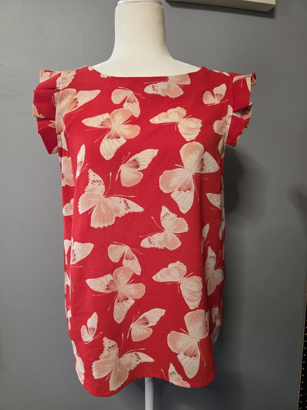 Monteau Red Butterfly Print Sleeveless Shell Top